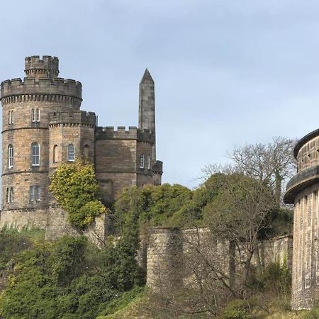 Next To The Palace And Royal Mile With Parking エディンバラ エクステリア 写真